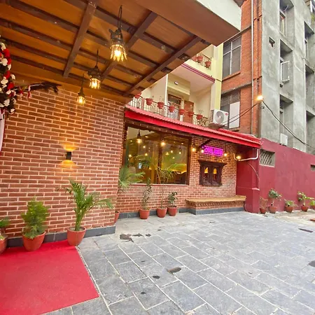 Hotelinsta