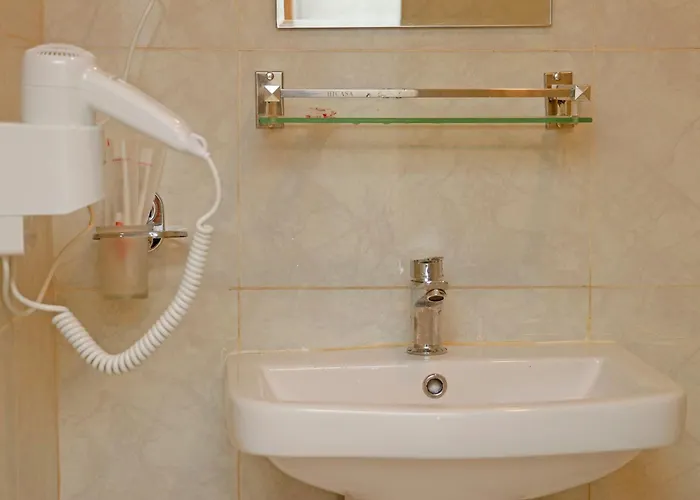 Hotelinsta Hotel 3*