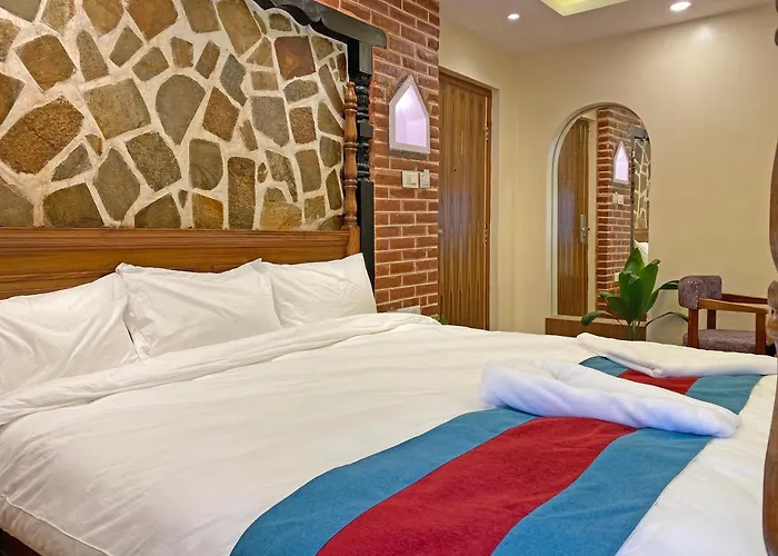Hotel Hotelinsta 3*
